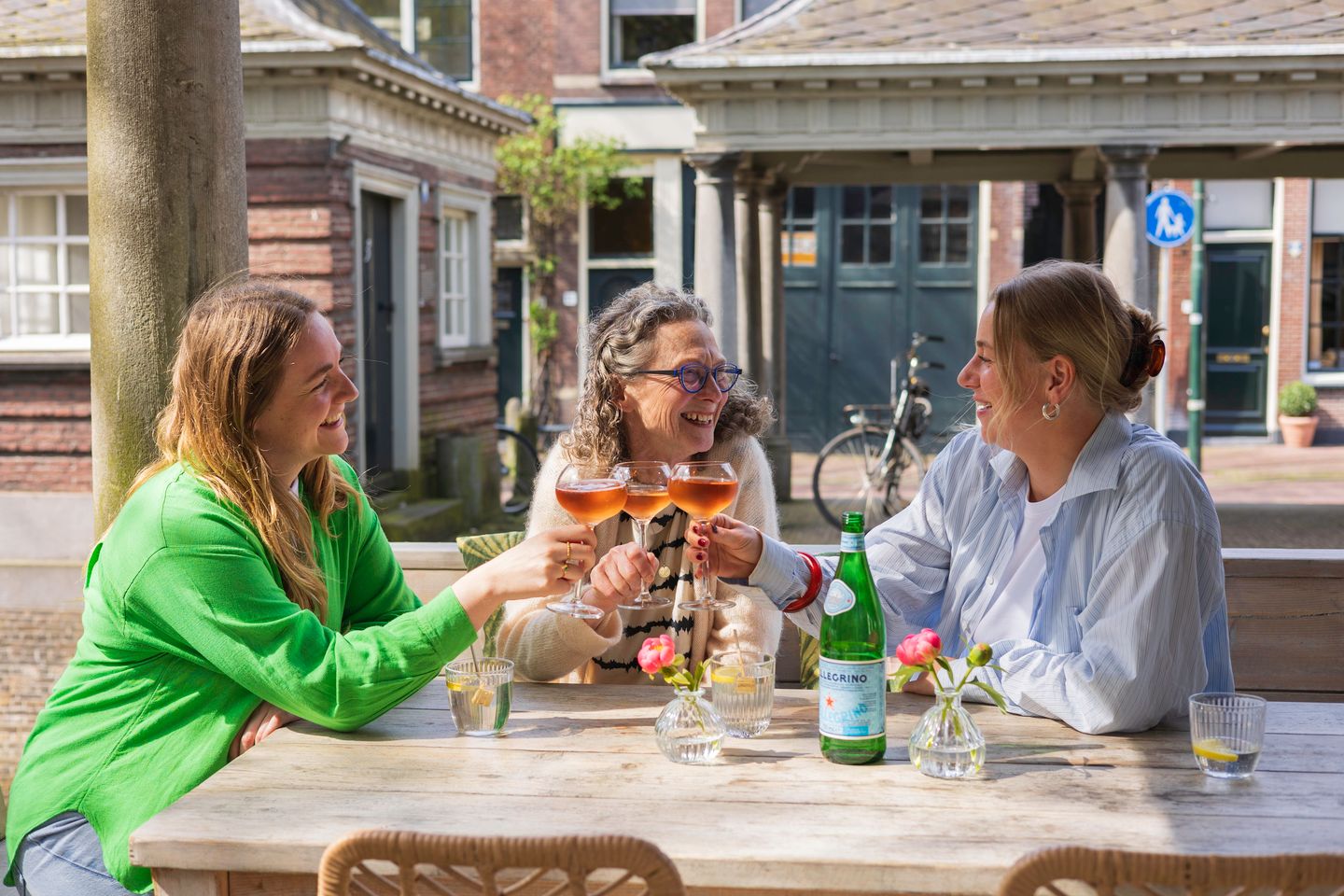 Bekijk foto 4 van Hoge Gouwe 23