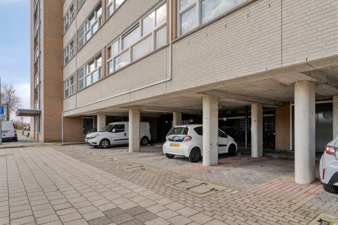 Foto 13 van Pettelaarseweg 629