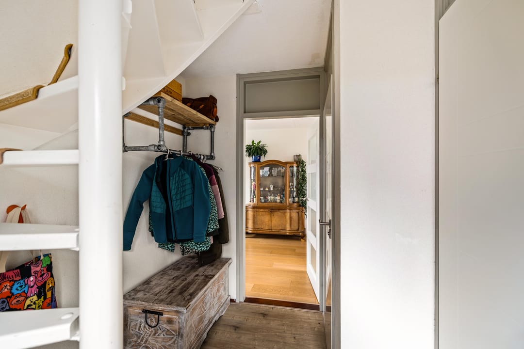 Photo 11 of Wilgenroos 40