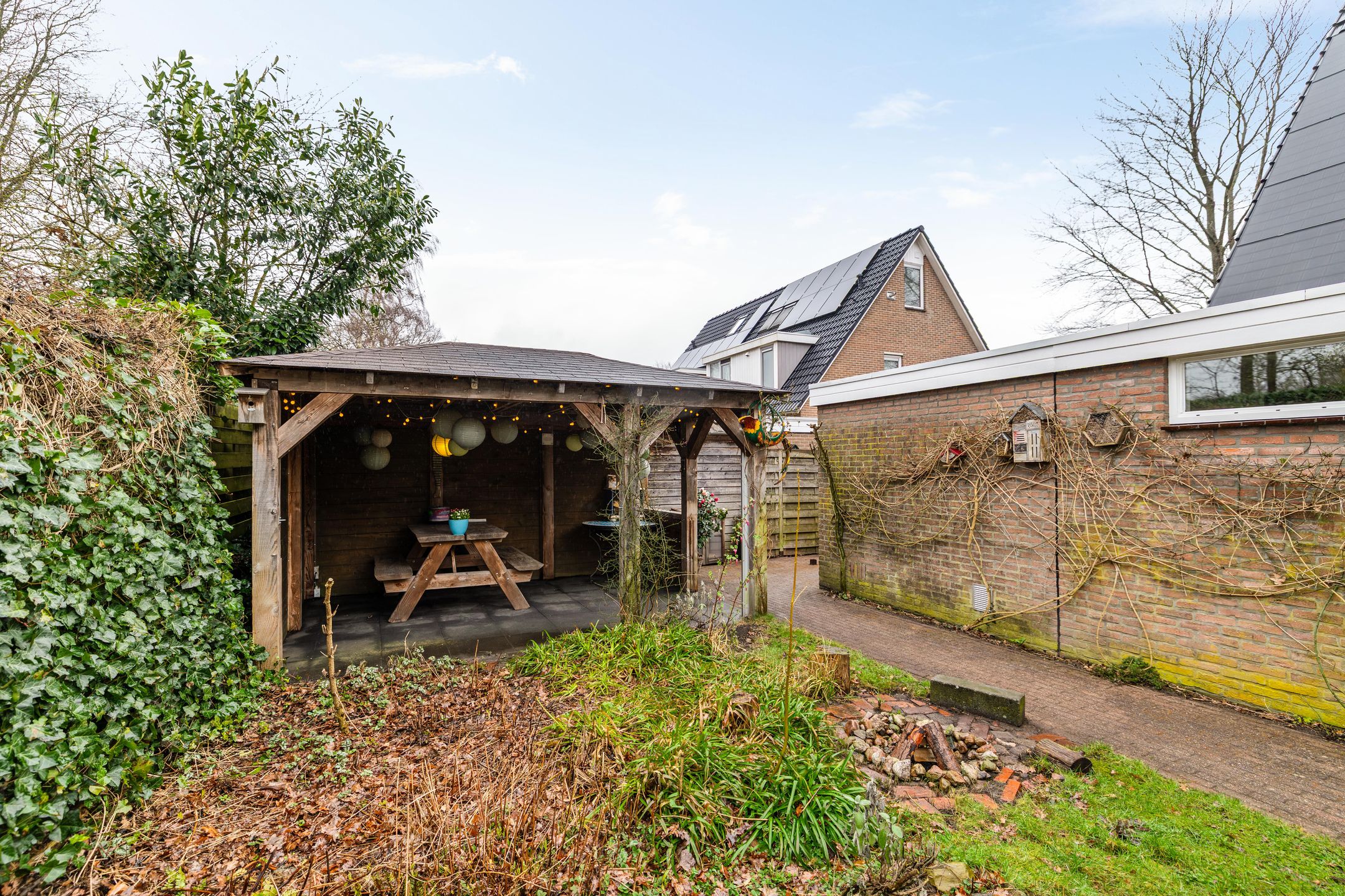 Photo 45 of Wilgenroos 40