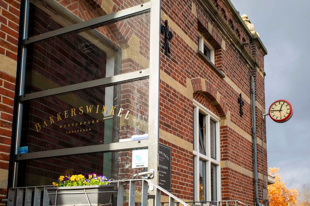 Foto 23 van De Wittenstraat 49-2