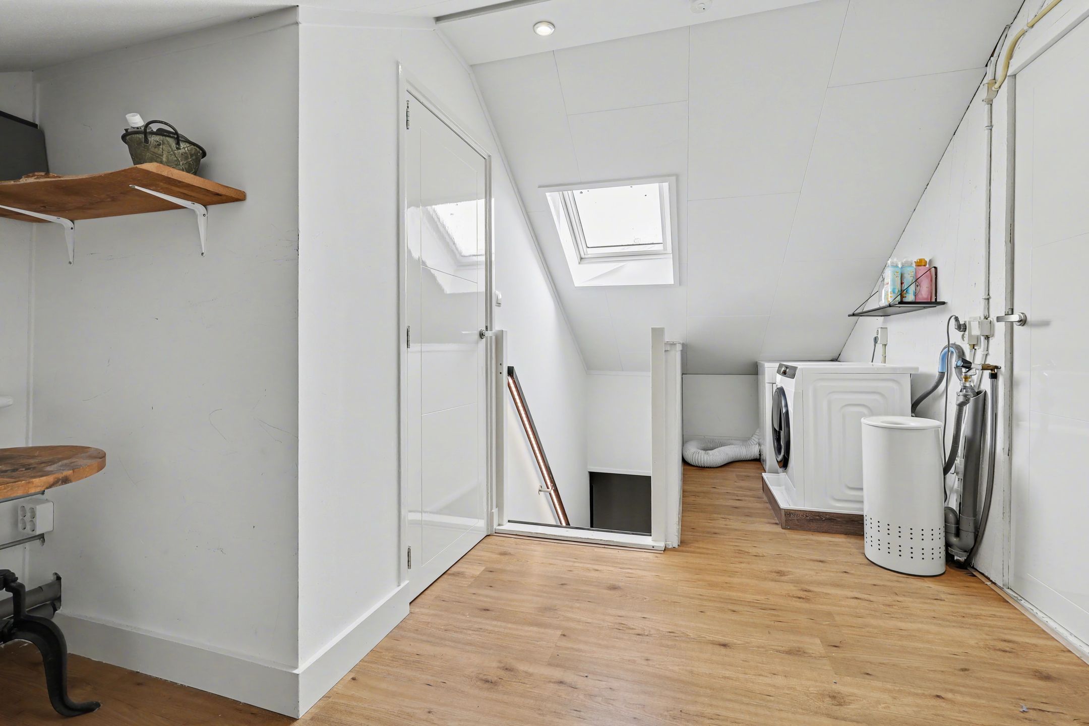 Foto 27 van Jan Roeststraat 4