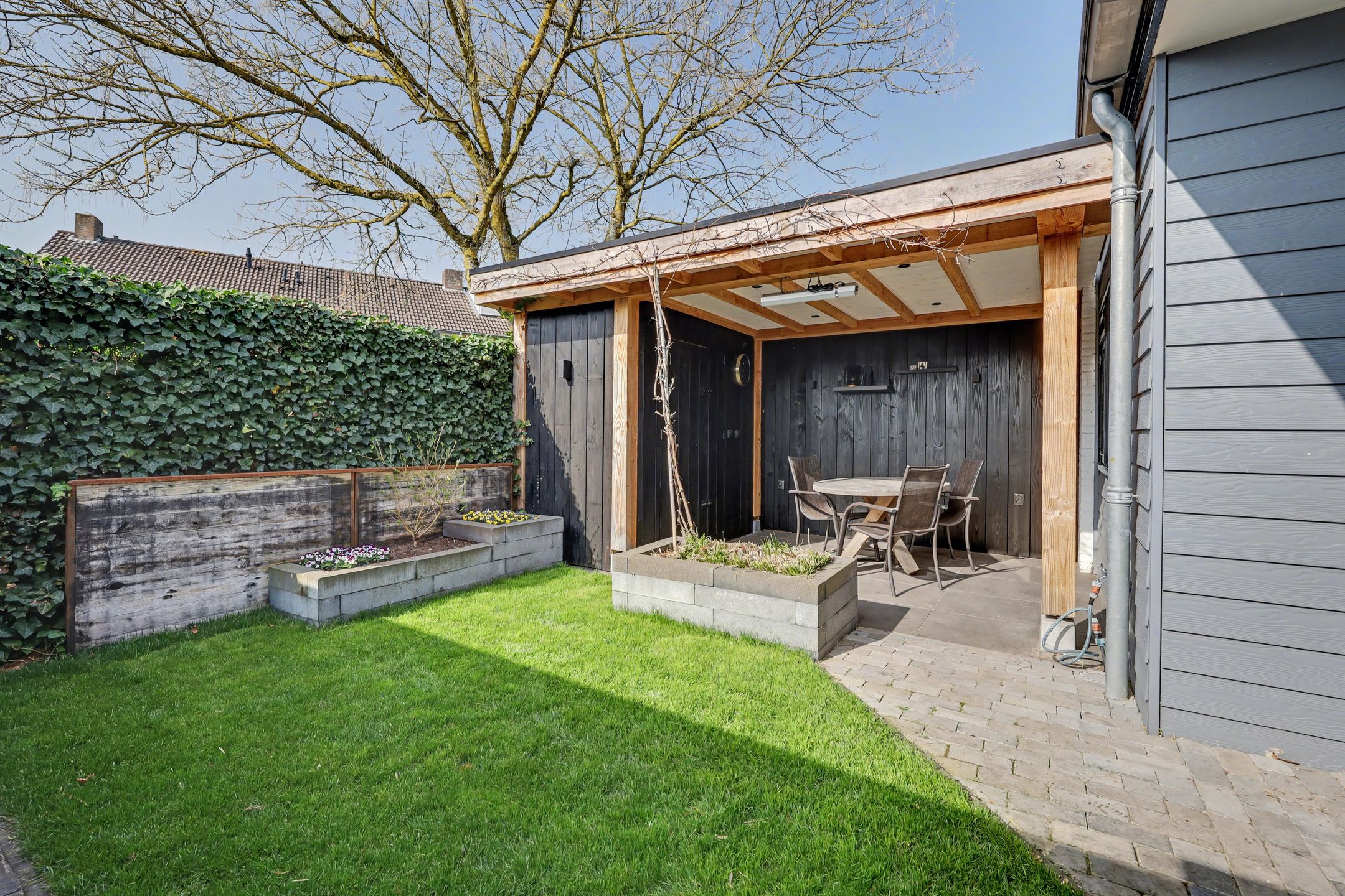 Foto 30 van Jan Roeststraat 4