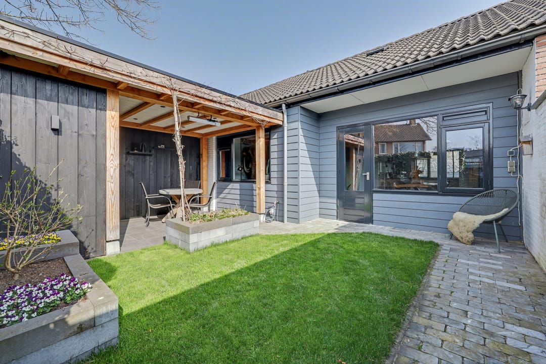 Foto 31 van Jan Roeststraat 4