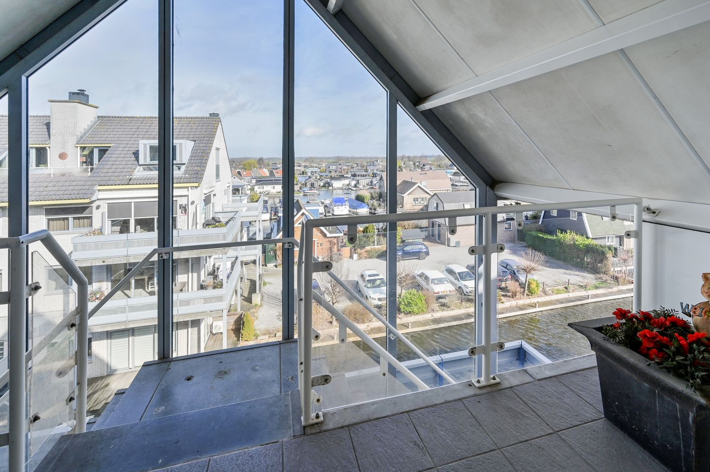 Photo 5 of Port Broclede 25