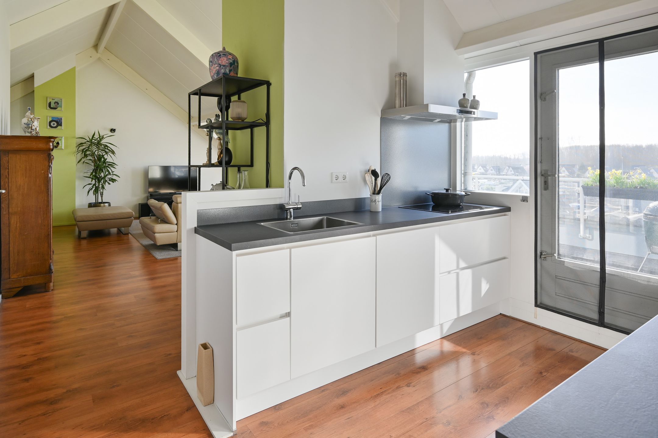 Photo 15 of Port Broclede 25