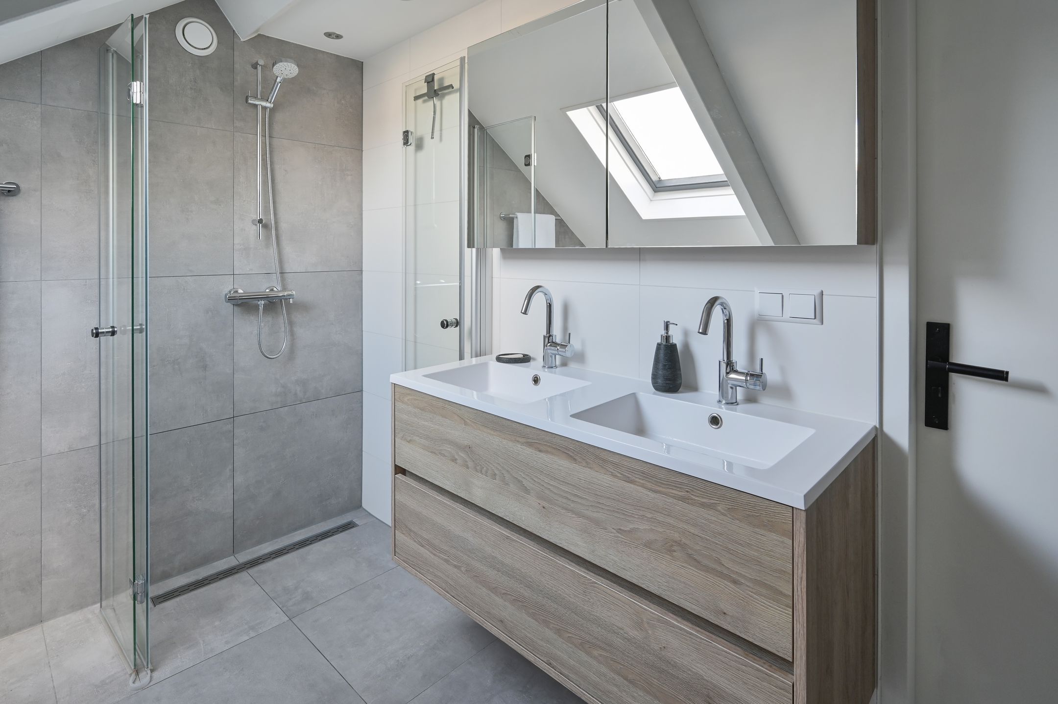 Photo 21 of Port Broclede 25