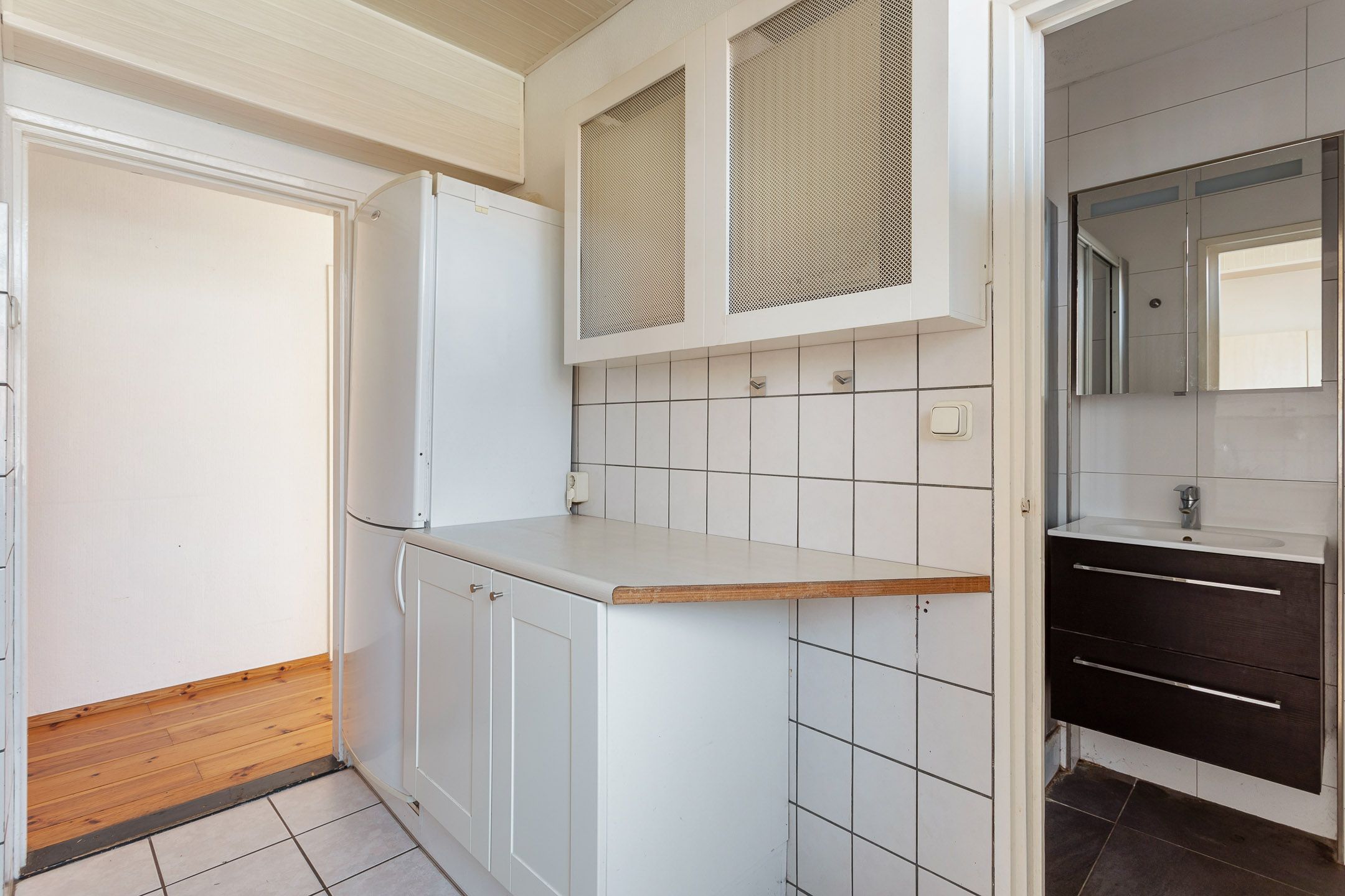 Photo 12 of Van Musschenbroekstraat 60-1