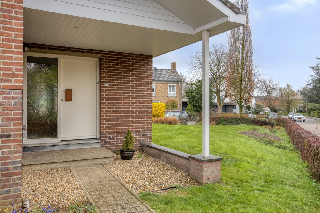 Photo 7 of Kloosterweg 11-A