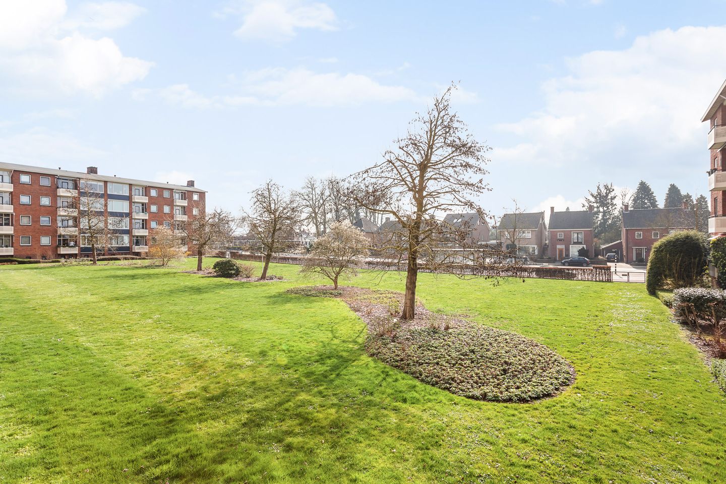 Photo 20 of Van Musschenbroekstraat 60-1
