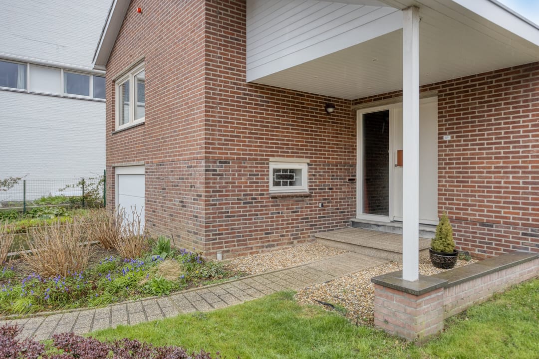 Photo 8 of Kloosterweg 11-A