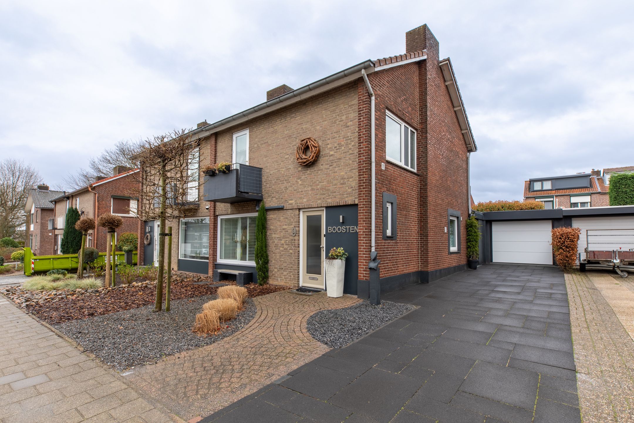 Buying a house in The Netherlands., Randweg 9