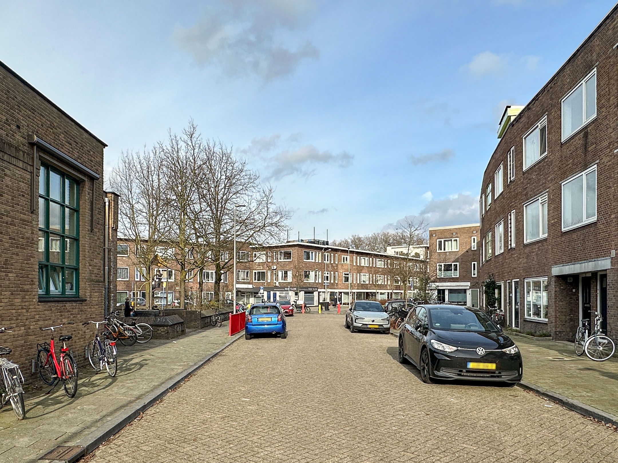 Foto 21 van Ambonstraat 12-BS