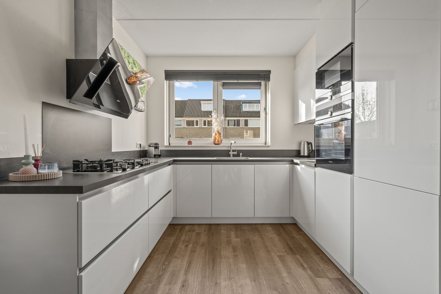 Photo 20 of Operaweg 24