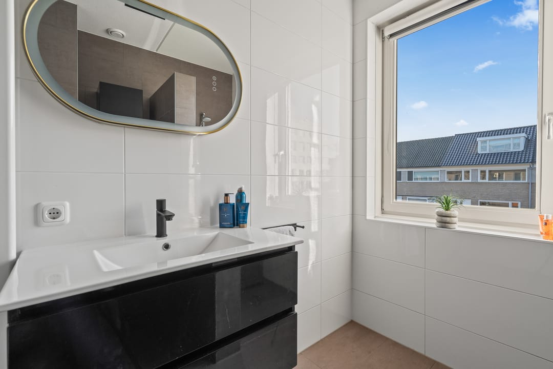 Photo 38 of Operaweg 24