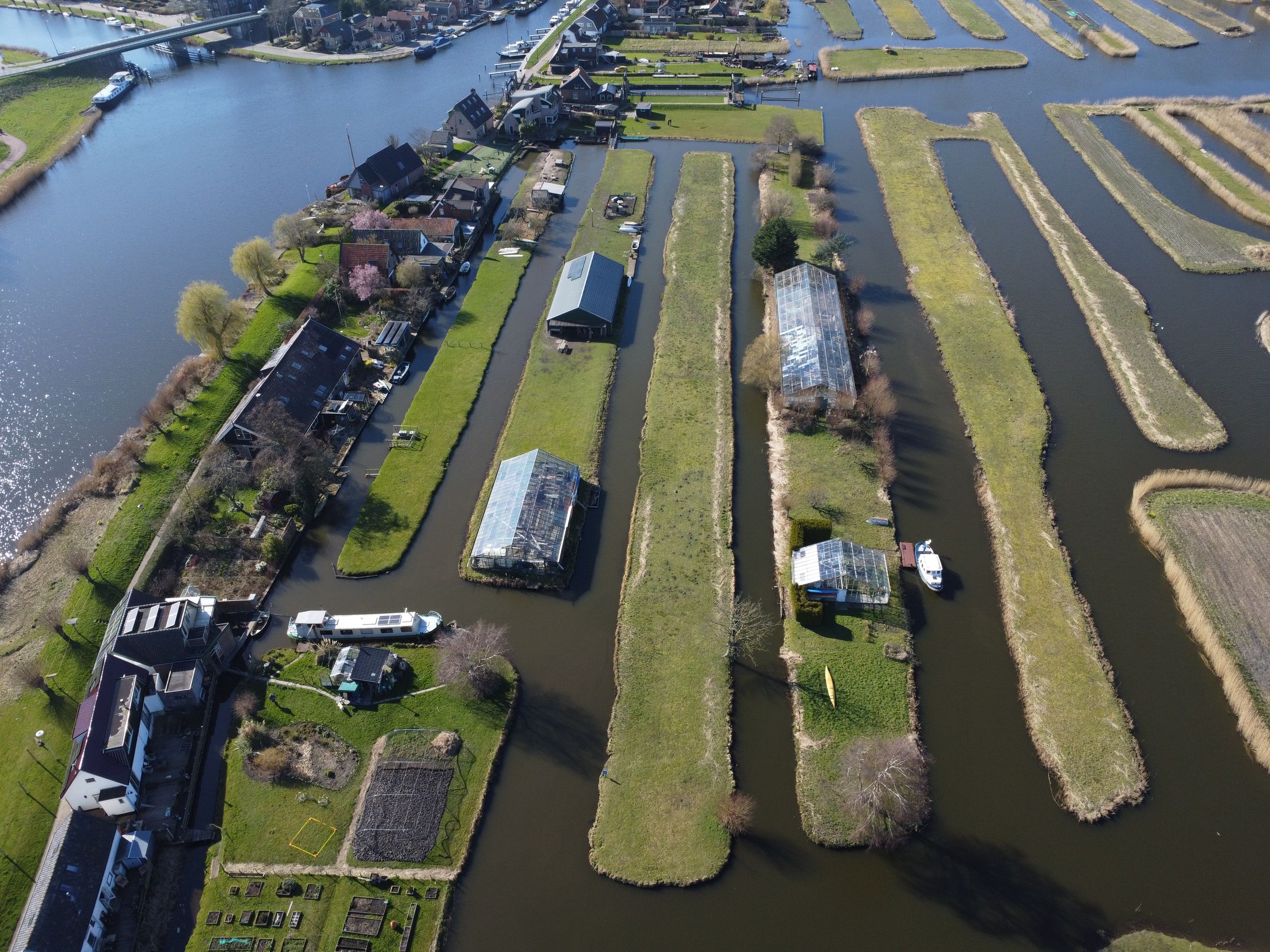 Foto 3 van Kavel achter Sluiskade