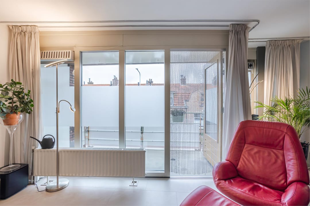 Photo 26 of Van der Helststraat 4