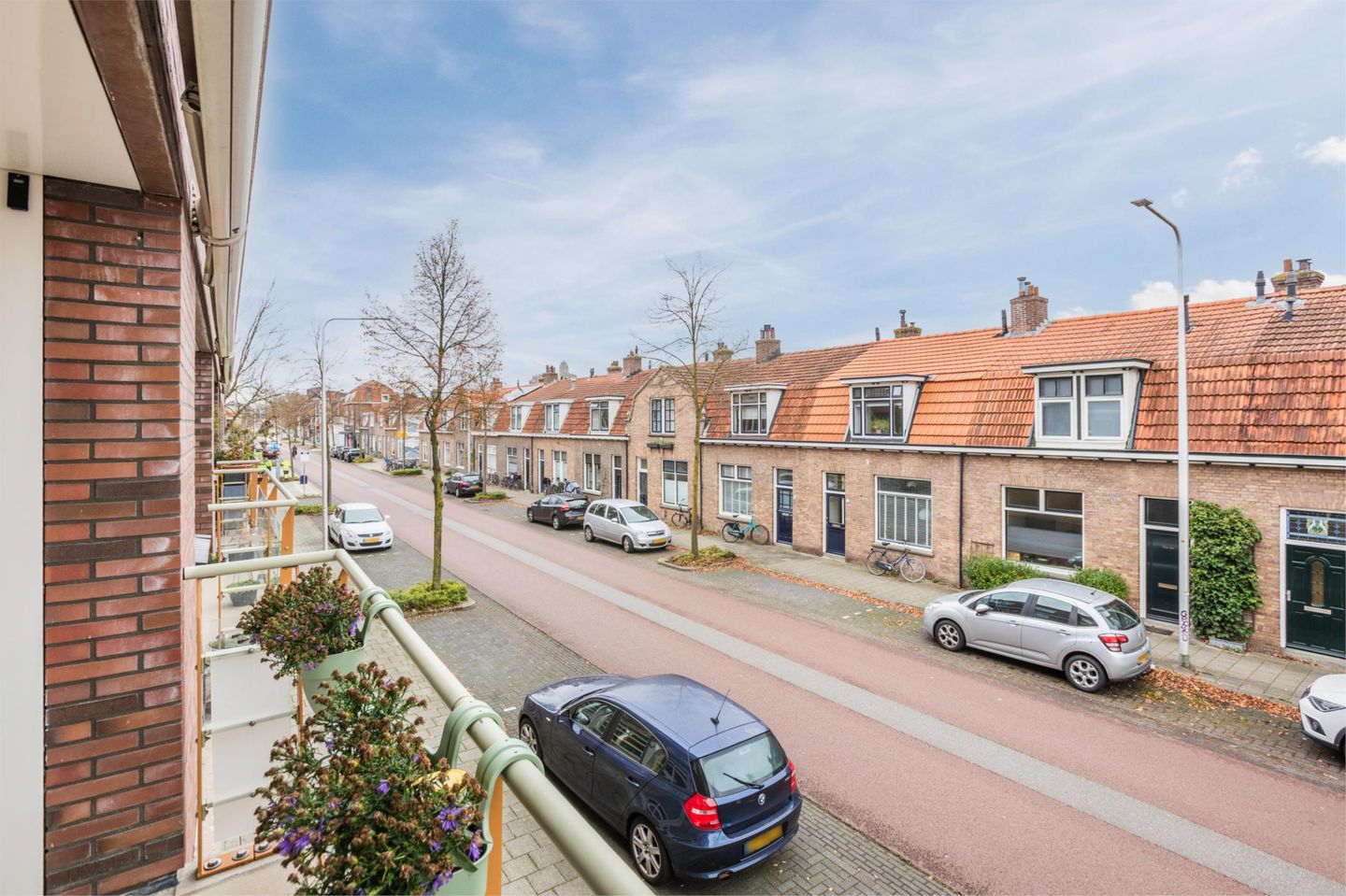 Photo 49 of Van der Helststraat 4