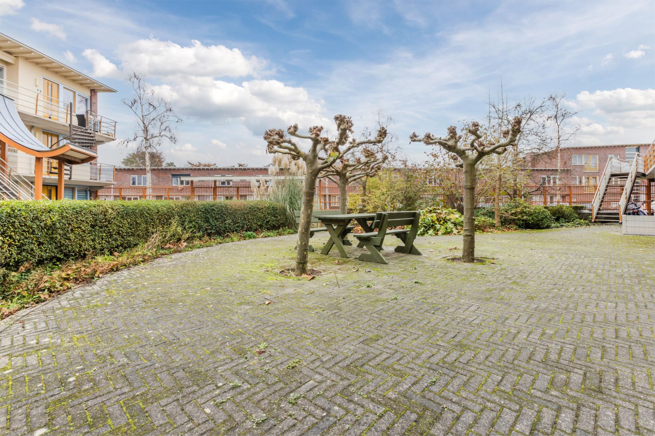 Photo 51 of Van der Helststraat 4