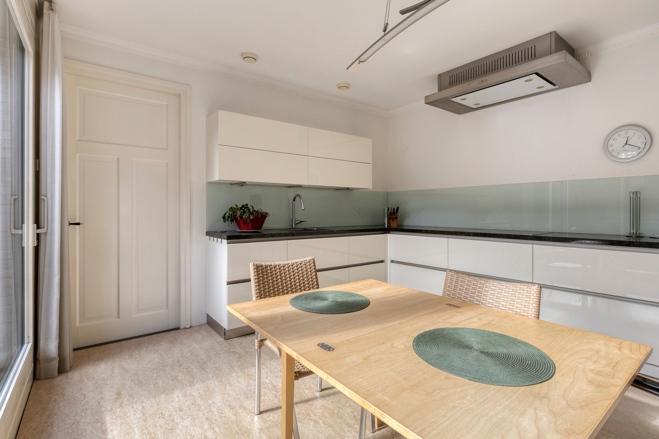 Photo 9 of Dokter P. Franssenstraat 10