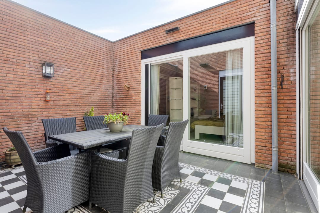 Photo 13 of Dokter P. Franssenstraat 10