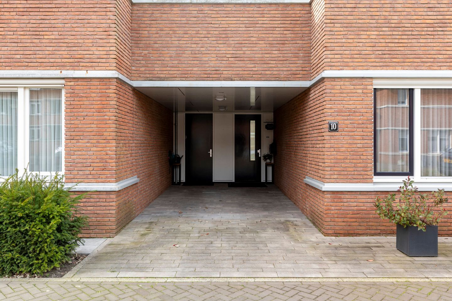 Photo 34 of Dokter P. Franssenstraat 10