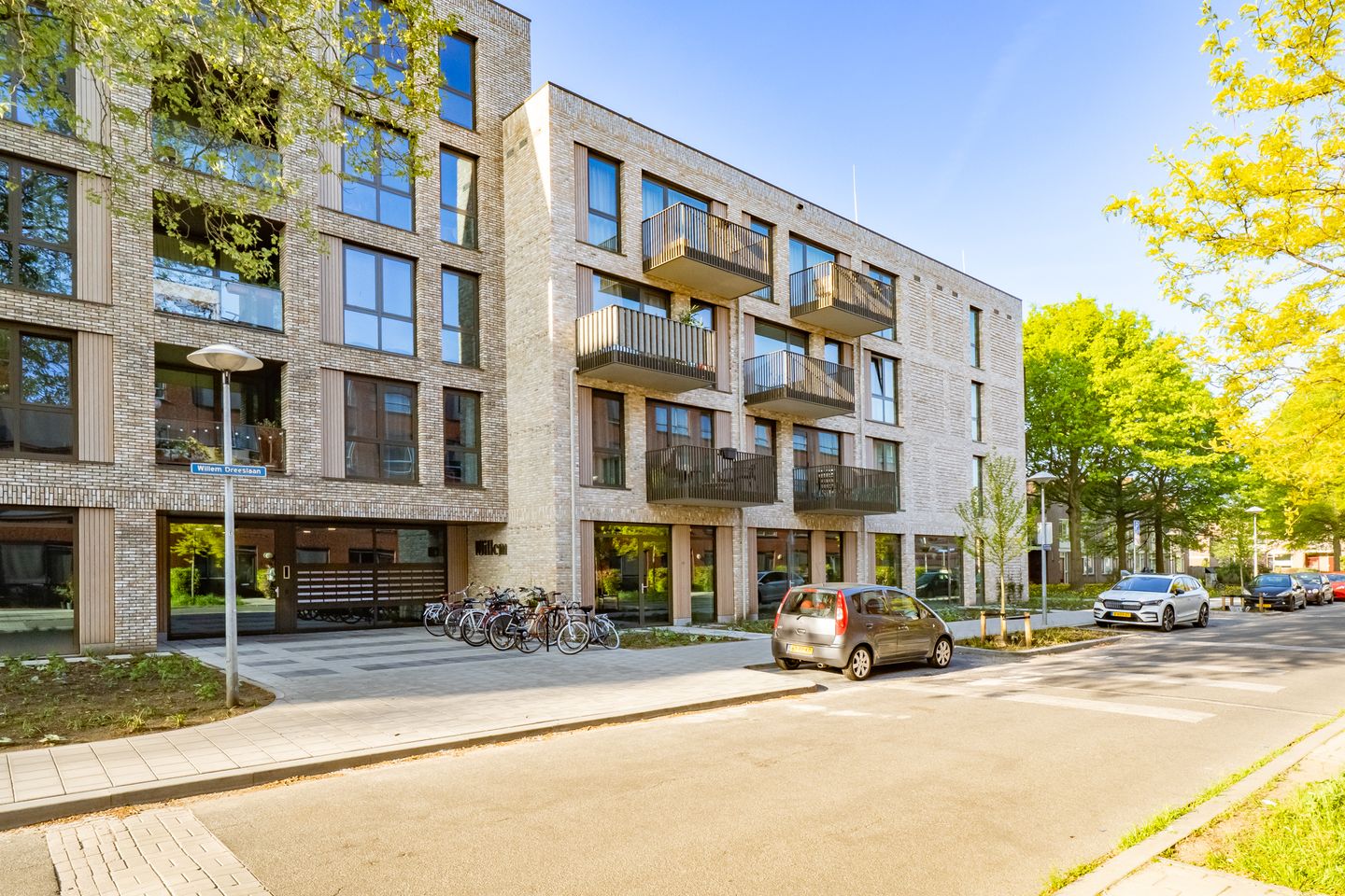 Bekijk foto 1 van Willem Dreeslaan 47-49