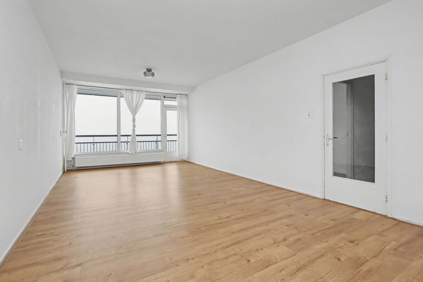 Foto 4 van Van Weerden Poelmanlaan 190