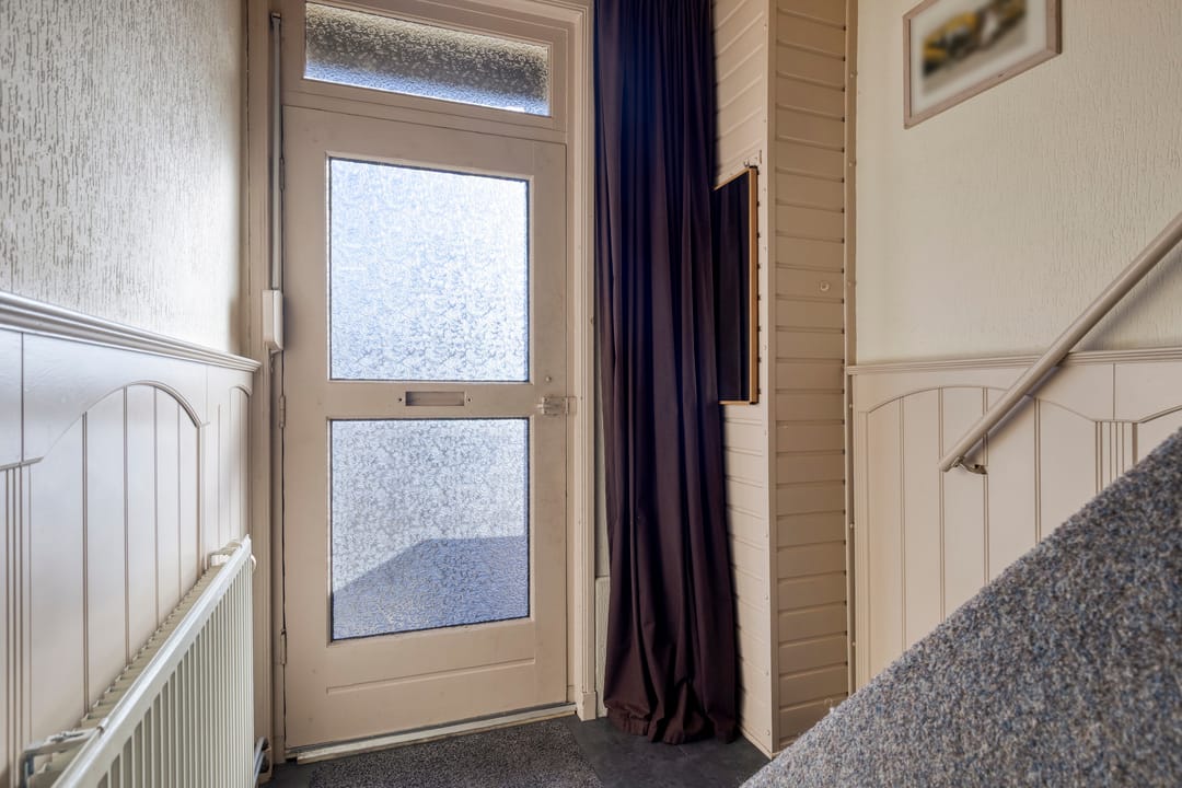 Foto 7 van Voorstsestraat 6