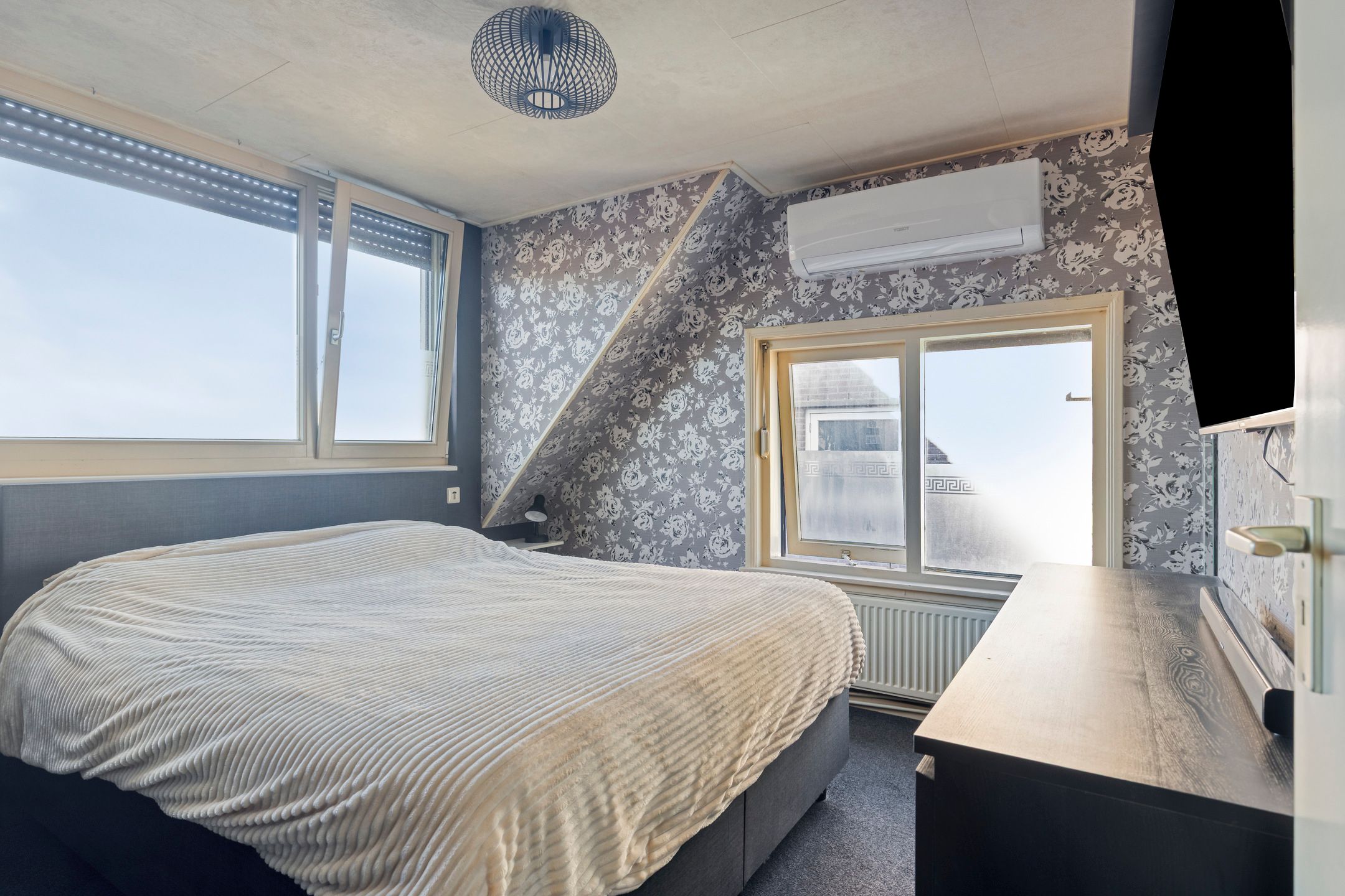 Foto 24 van Voorstsestraat 6