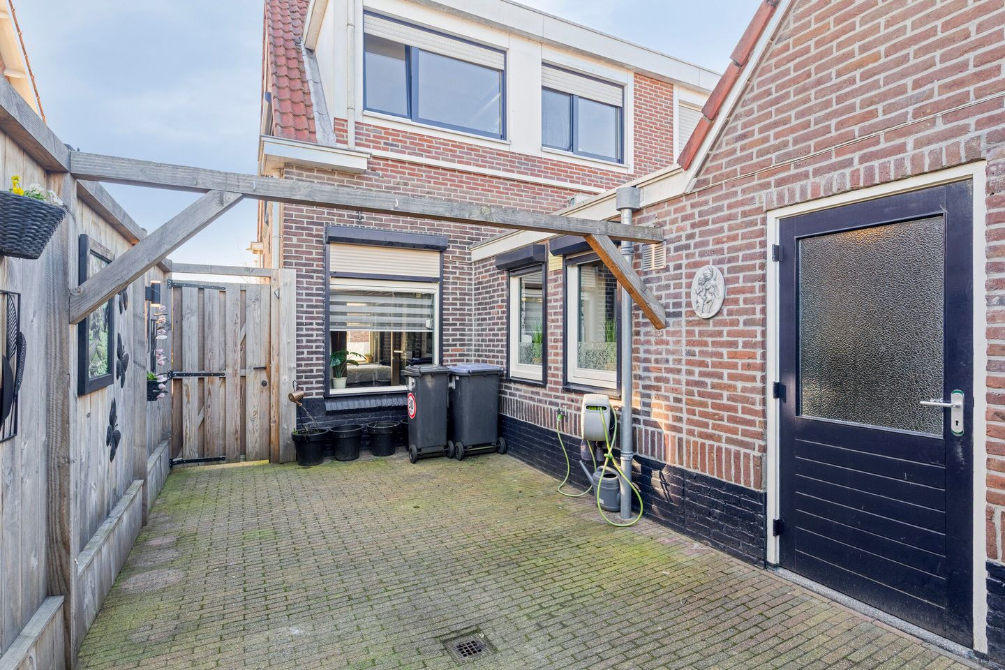 Foto 29 van Voorstsestraat 6