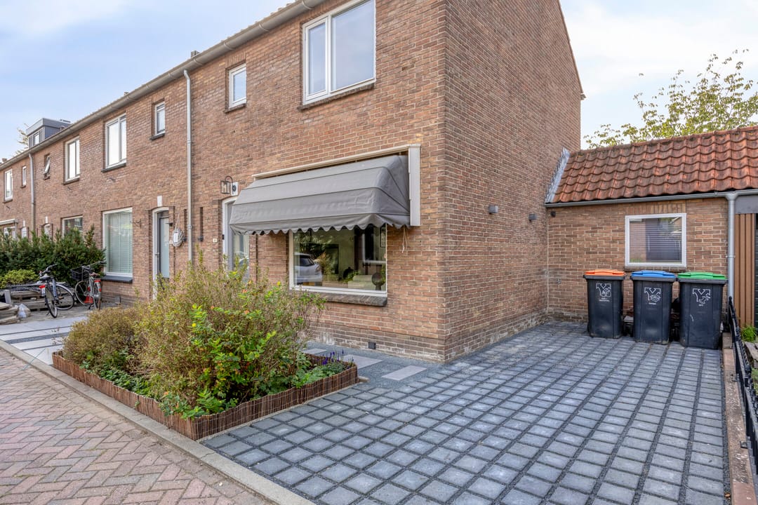 Photo 41 of Witbloemstraat 8