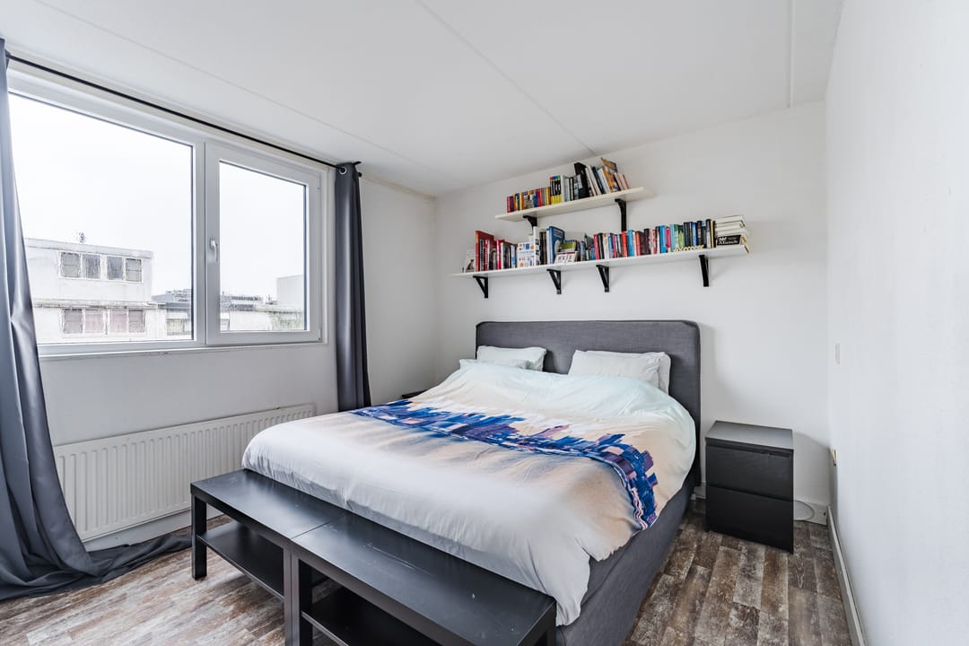 Charming Corner Home with Garden Near Park Schothorst — 13