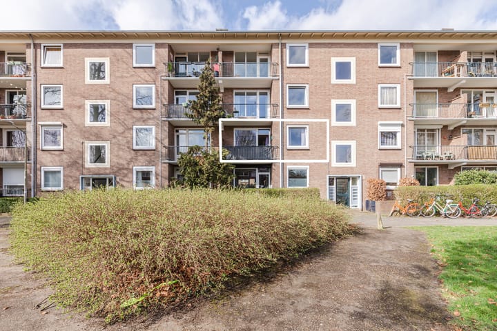 Photo 2 of Wolfstraat 126