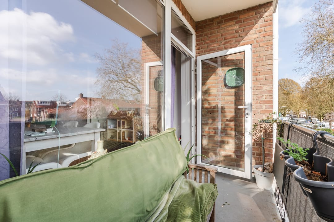 Photo 11 of Wolfstraat 126