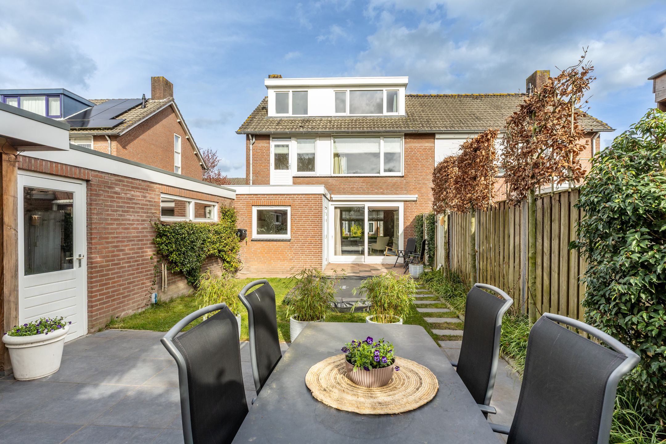 Foto 33 van Barbarastraat 3