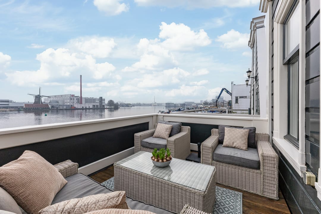 Spacious apartment with panoramic views over the Zaanse Schans — 28