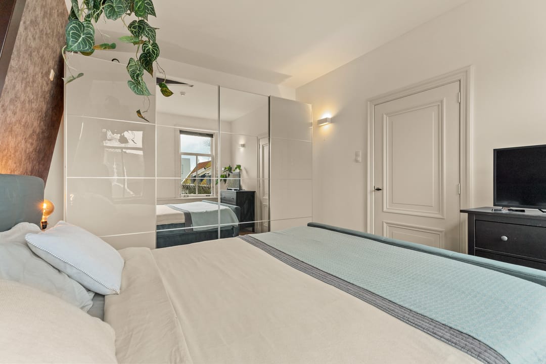 Spacious apartment with panoramic views over the Zaanse Schans — 32