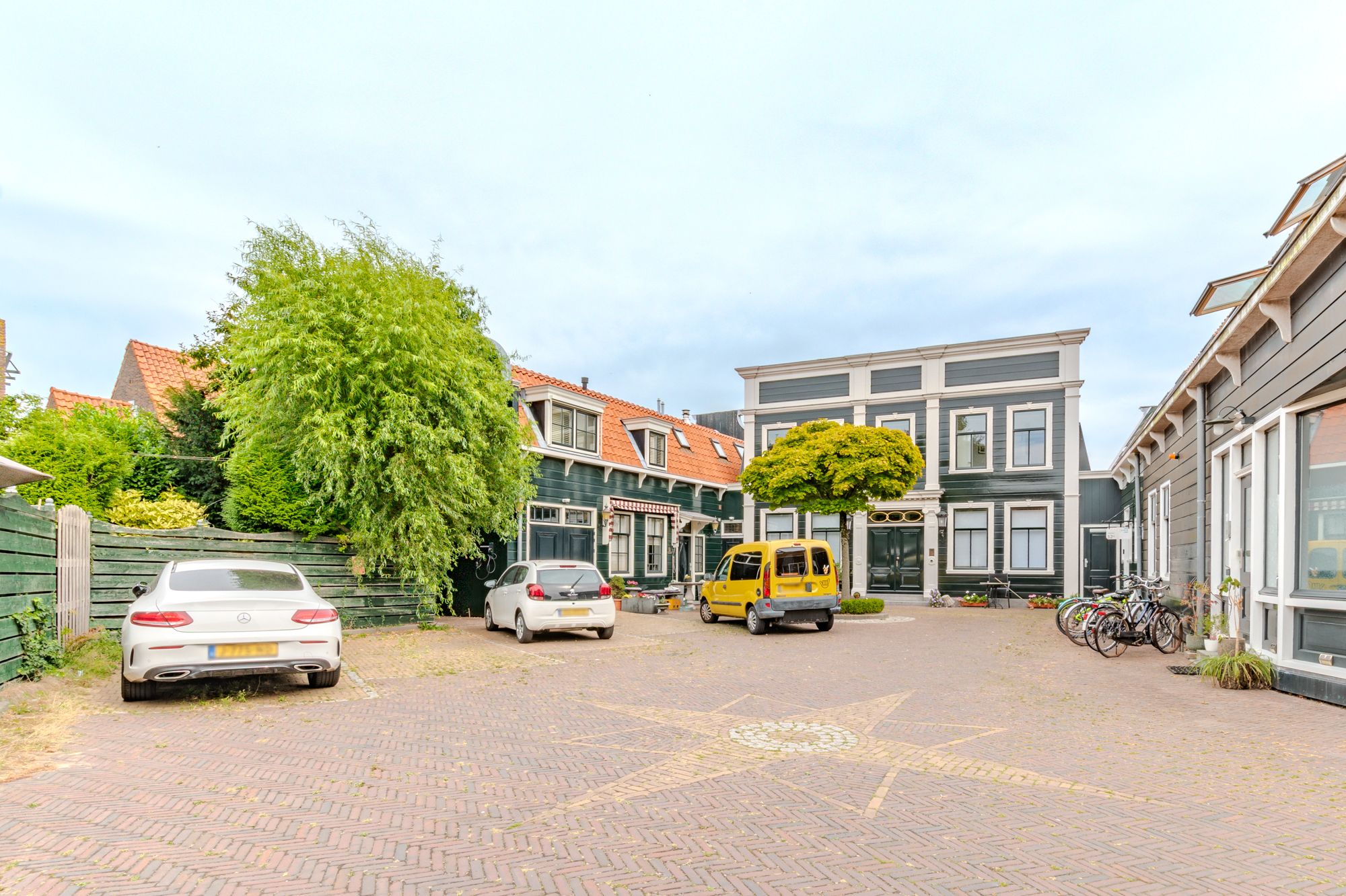 Spacious apartment with panoramic views over the Zaanse Schans — 42