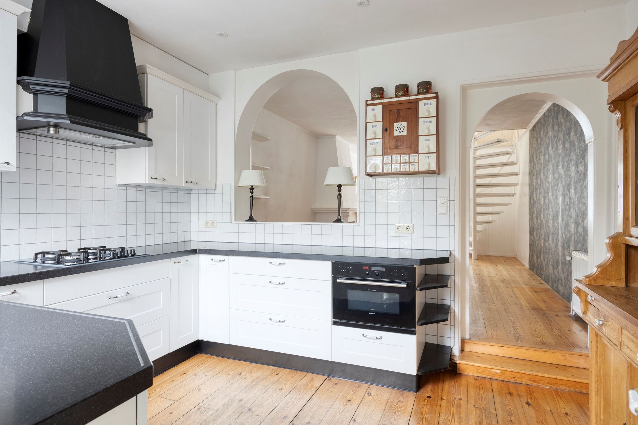 Photo 12 of Weesperstraat 78