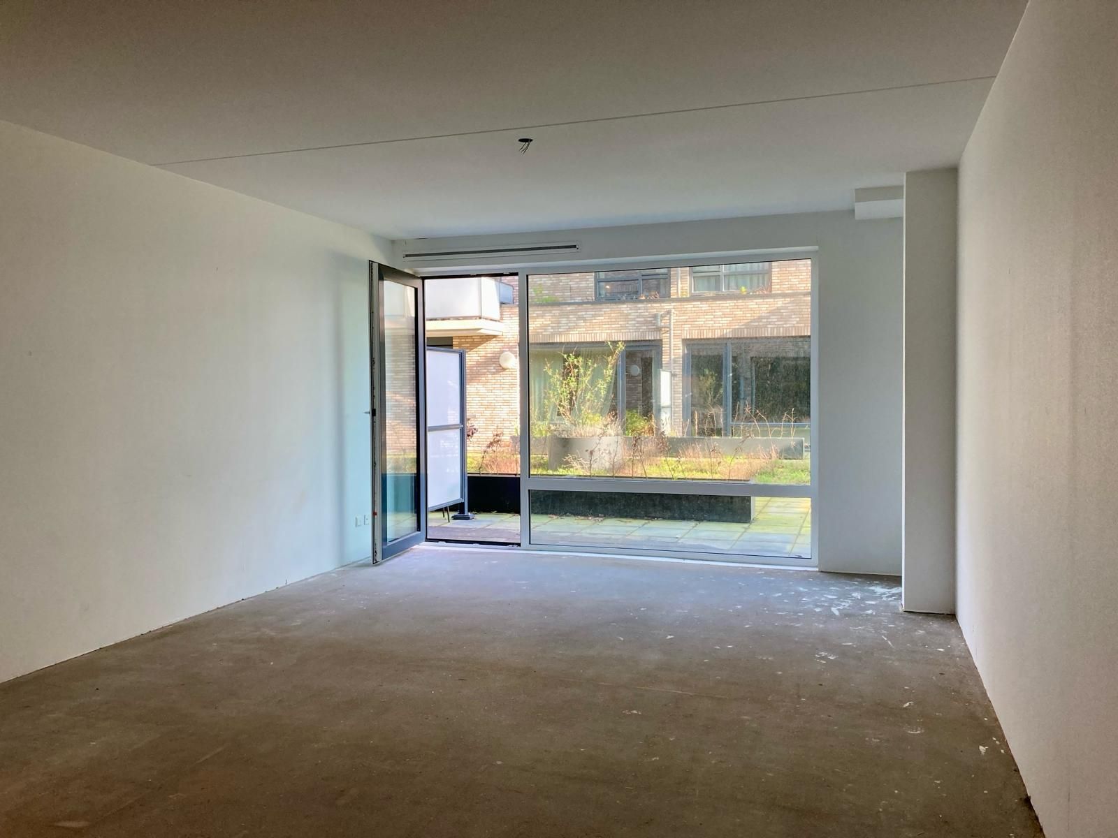 Foto 12 van Schipholweg 284