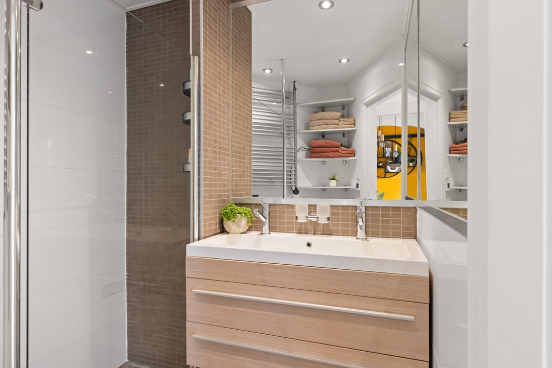 Photo 23 of Sint Willibrordusstraat 31