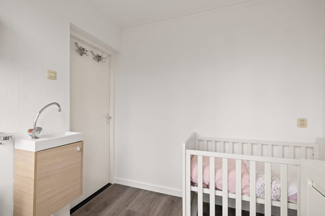 Photo 32 of Sint Willibrordusstraat 31