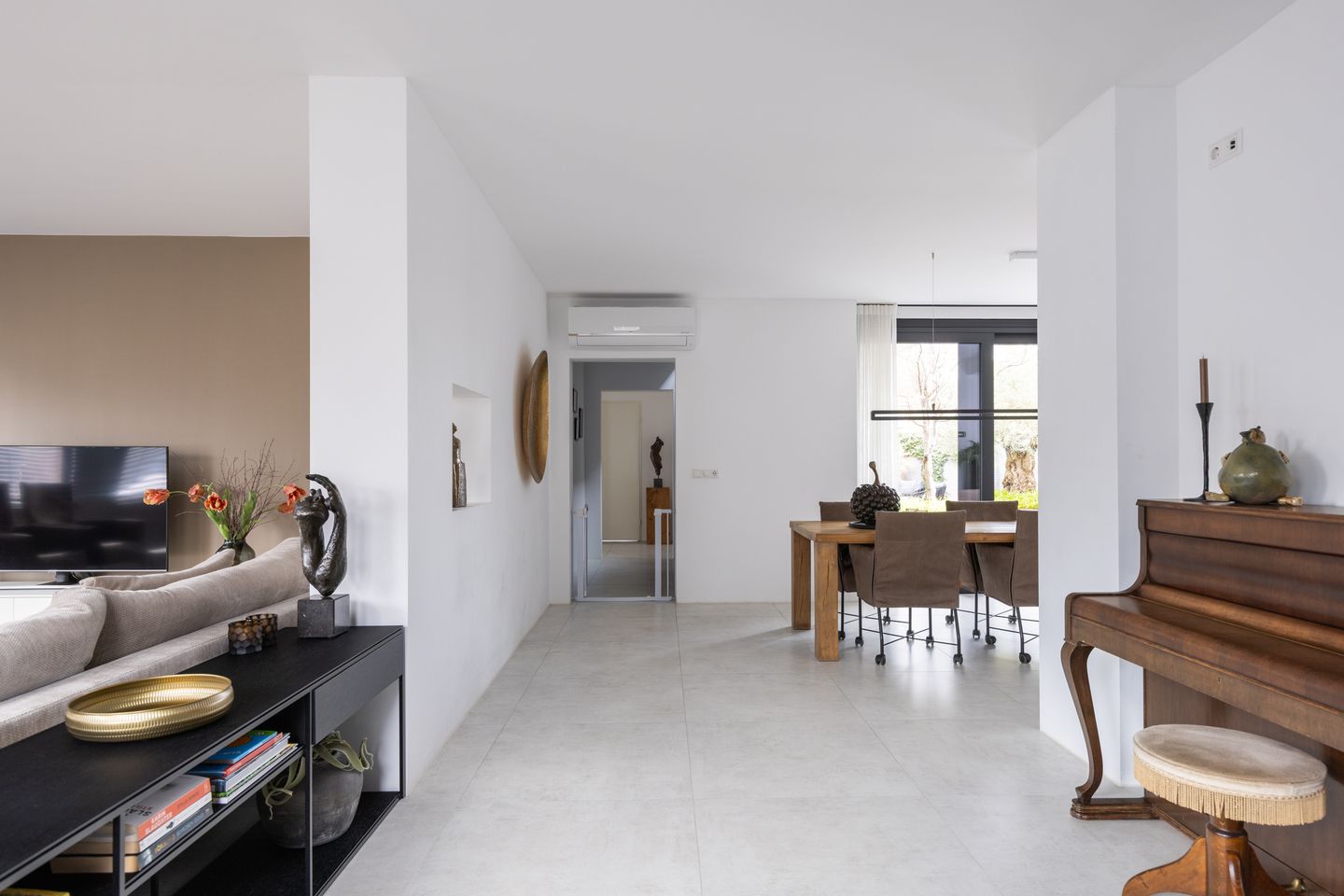 Photo 14 of Mathildastraat 23