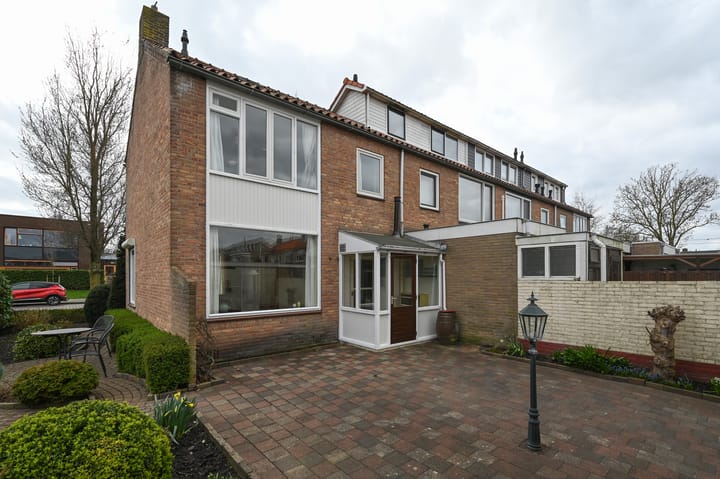 Photo 2 of Anjerlaan 6