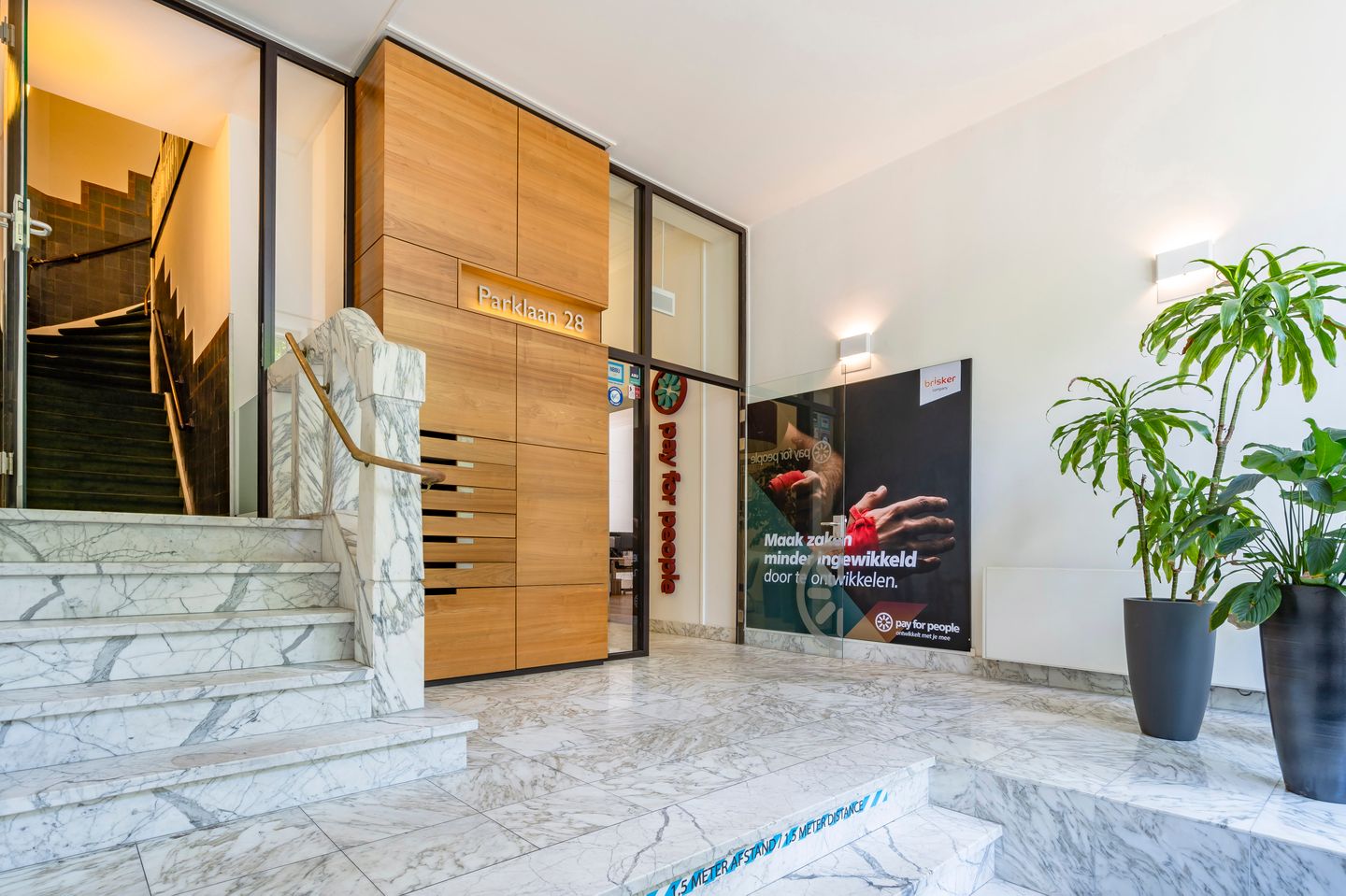 View photo 4 of Parklaan 28