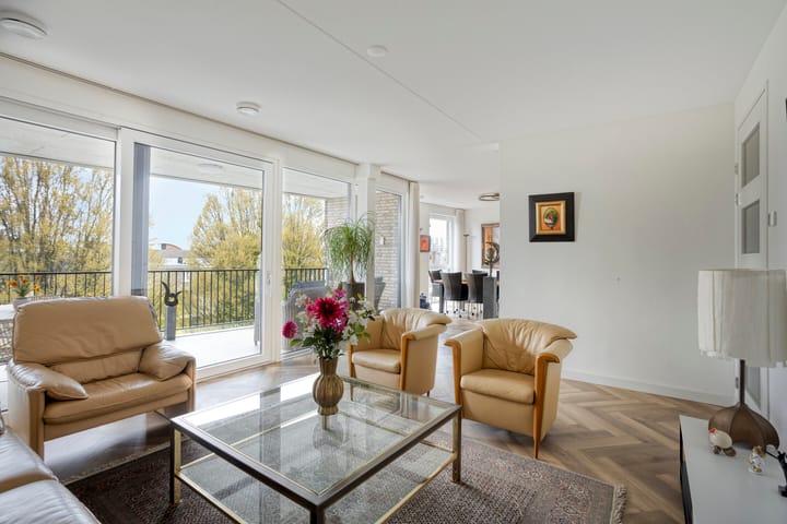 Appartement te koop: Loesbleik 140, Roermond