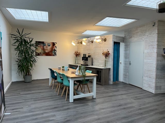 View photo 4 of Koningstraat 3