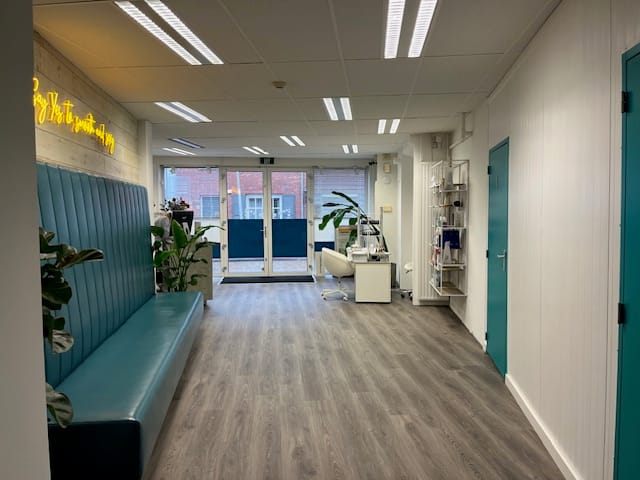 View photo 2 of Koningstraat 3