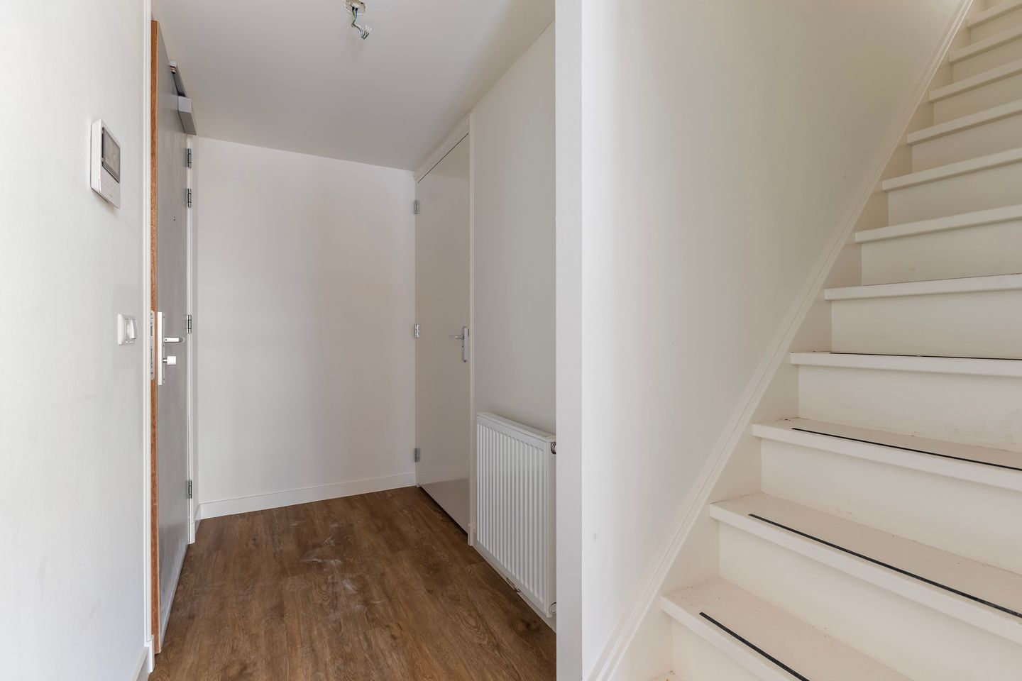 Foto 5 van Tweebaksmarkt 34-D